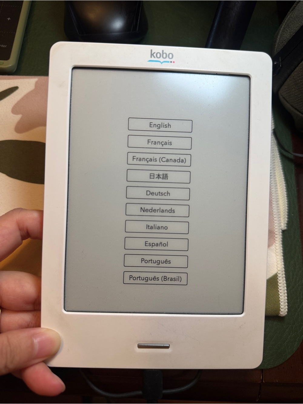 KOBO Touch 6” E-Ink eReader Wi-Fi Tested & Factory Reset